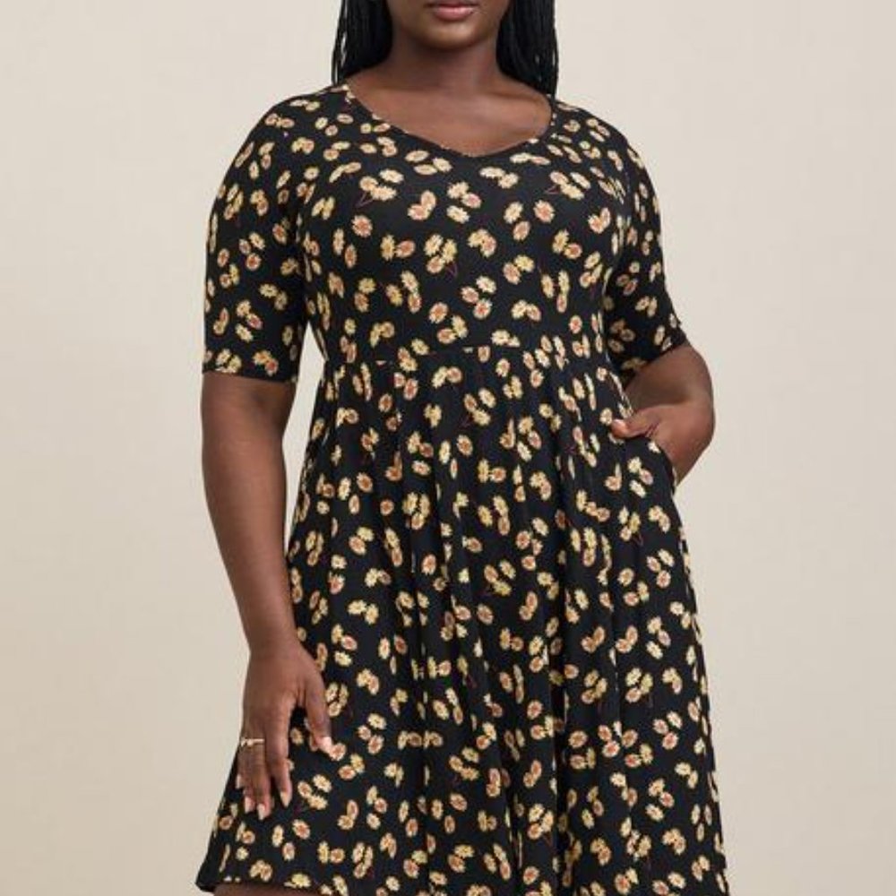 Torrid Black Daisy Skater Dress 2x